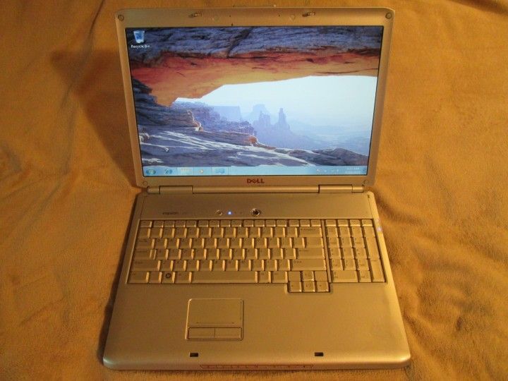 Dell Inspiron 17 Inch Silver Laptop