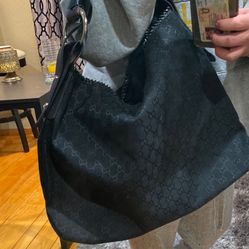 Black Purse