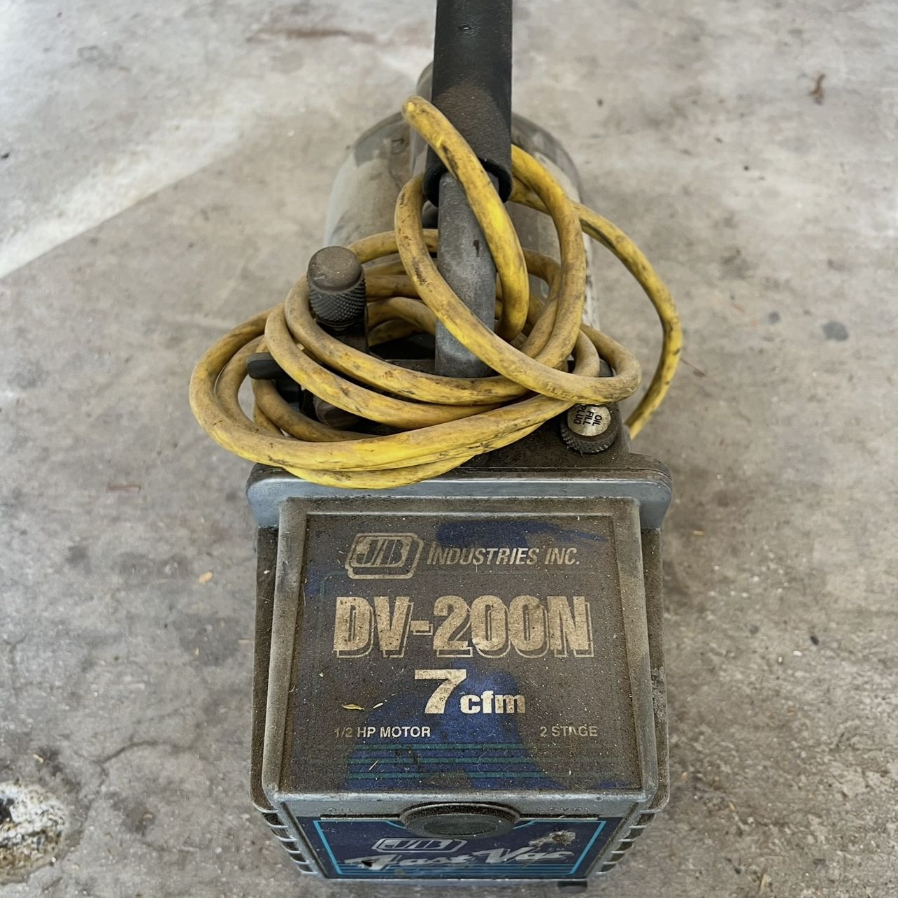 7 CFM 2-Stage Vacuum Pump (JB industries)