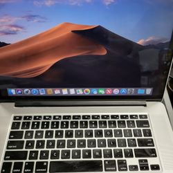 Apple MacBook Pro A1398 15 Inch 2015 Retina Quad Core i7 16GB 256GB SSD 2.8GHz