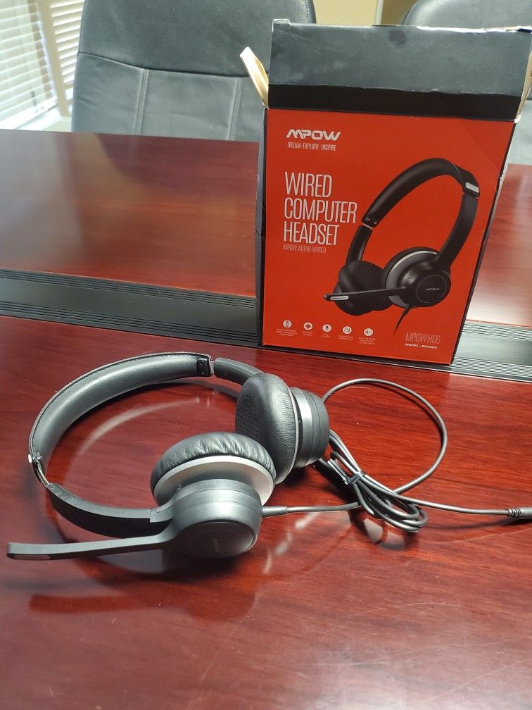 Mpow
Mpow BH328 Office Headset Business Headset with Noise Reduction Sound USB/3.5mm Computer Headset