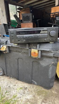Kenwood stereo receiver KR – V6040