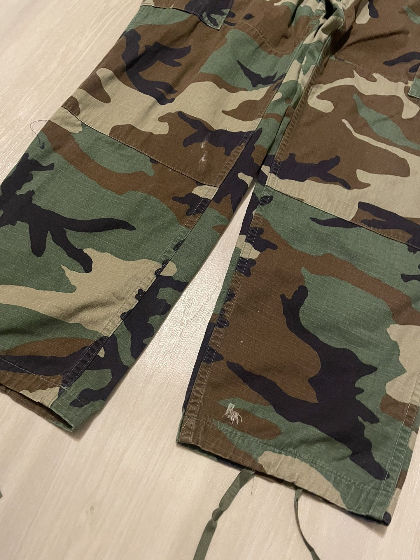 Vintage Army BDU 3-COLOR DESERT CAMO Cargo Combat Military Fatigue Pants  Med for Sale in Spring, TX - OfferUp