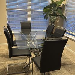 glass table with 6 seats