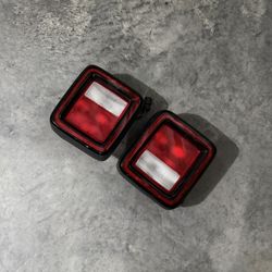 Jeep JLU Stock Tail Lights