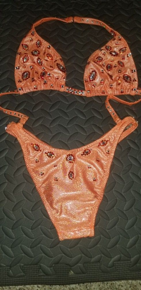 Size 0-4 Women's Swimsuit 