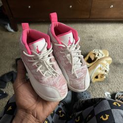 Jordan 12s Size 10c 