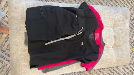 Figs scrubs sets size medium