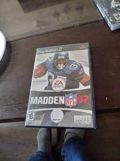 Madden 07 (Pickup only)