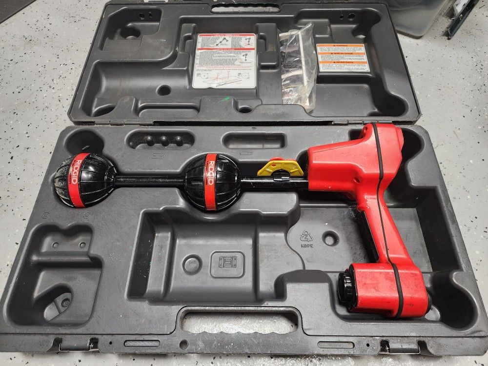 Rigid SCOUT locator