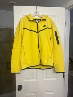 Nike Tech