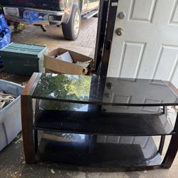 Tv stand