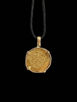 1700 Spanish 2 Escudos Gold coin