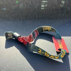 escape halloween wristband