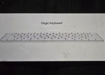 Apple - Magic Keyboard