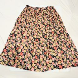 Floral Pleated A-line skirt