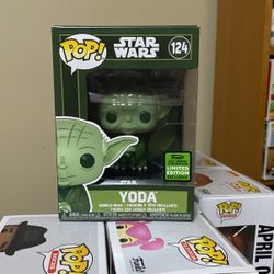 Yoda- 2021 Spring Convention Limited Edition Exclusive Funko Pop