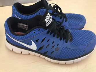 Nike running shoes 10.5