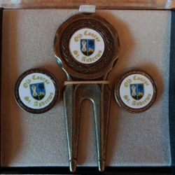  St Andrew's Golf Divot Tool And Ball Markers Set