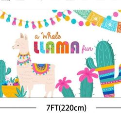LLAMA BACKDROP 7X5