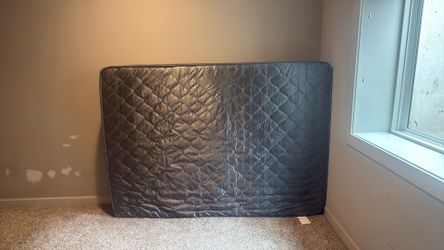 FREE!!! Mattress Full Size Last Day!!! Free!!
