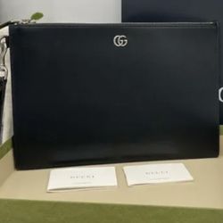 Gucci Clutch