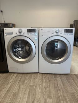 LG Washer and dryer