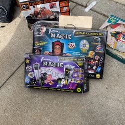 2 Magic Kits For Play