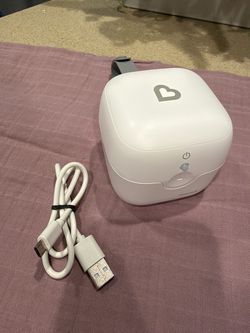 Munchkin Portable UV Sterilizer with USB Cable