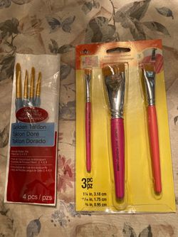Paint and decoupage brushes