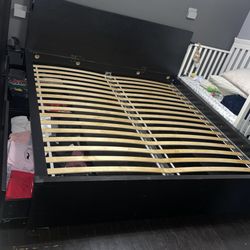 King Size Wood Bed Frame With 4 Drawers