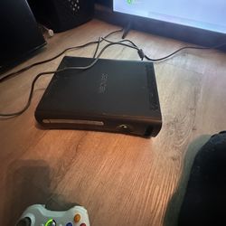 Xbox 360 Console (Halo Bundle)