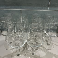 10 Wine Glasses $10