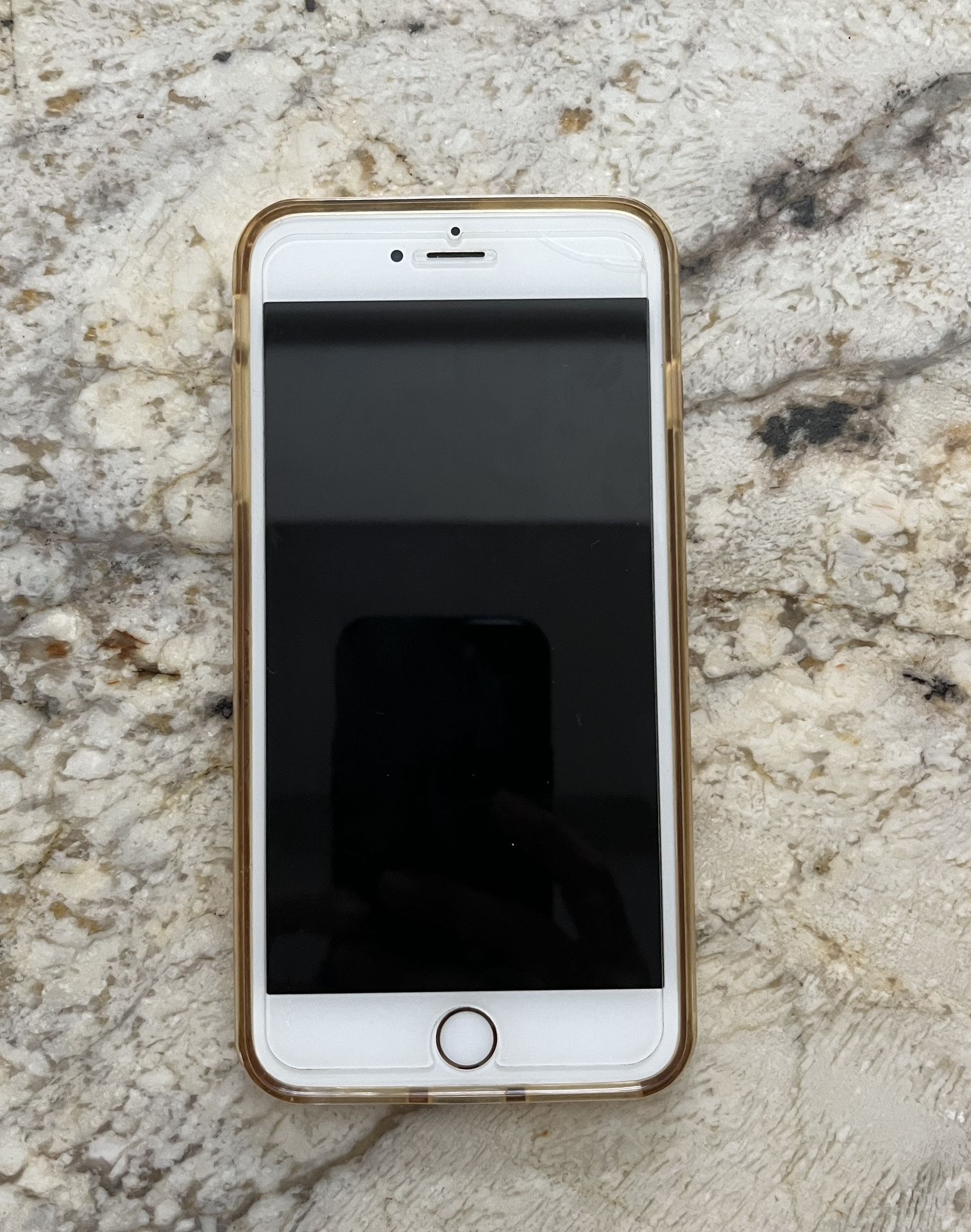 iPhone SE Rose Gold - Excellent Condition!