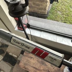 Right Handed Putter