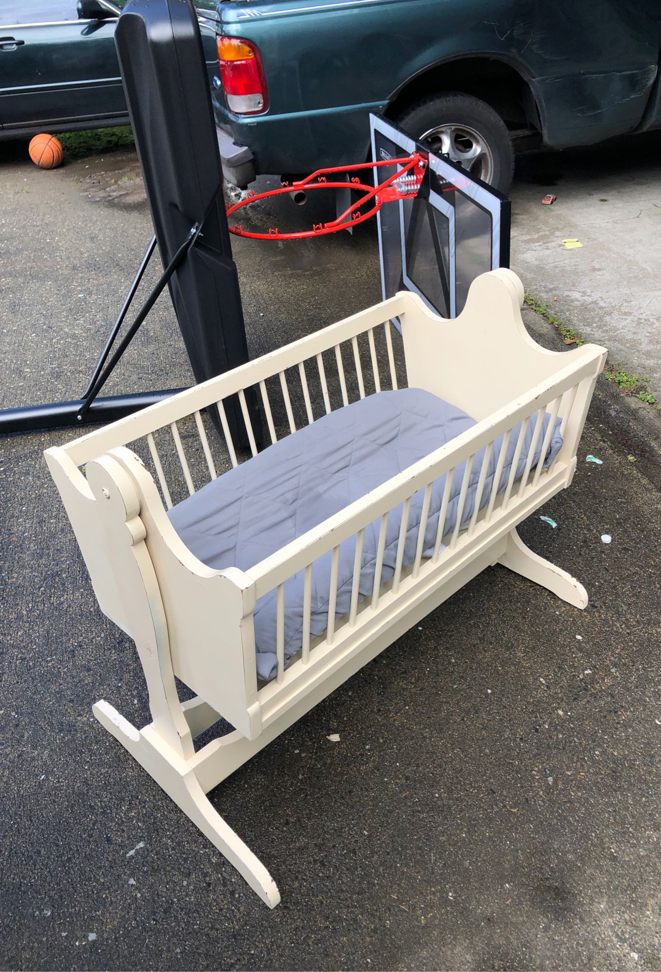 Baby Cradle Shabby Chic (mattress not included)