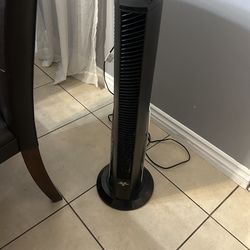 Vornado OSCR37 37-inch Oscillating Tower Circulator