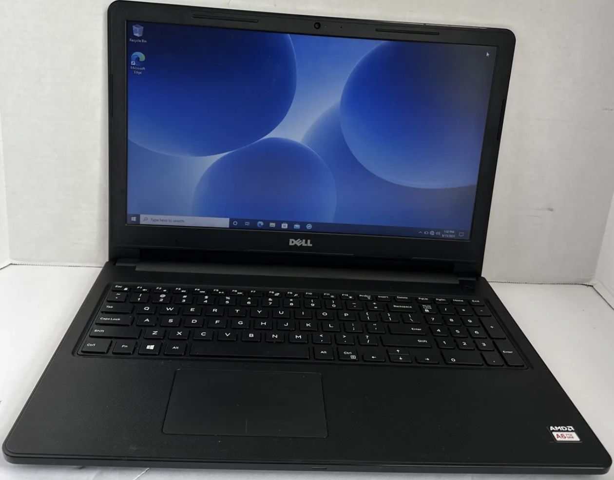 Dell Inspiron 15 3565 15.6" Windows 10 Pro AMD A6-9200 4GB Webcam 500GB 000331