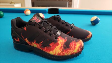 Adidas Star Wars Flame Edition Size 6 Kids