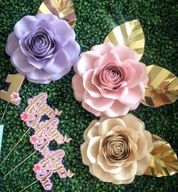 Paper flowers 1st birthday centerpieces cake topper cupcake toppers