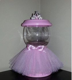 Pink princess gum ball jar
