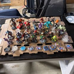 Disney Infinity Characters and PS3 Games