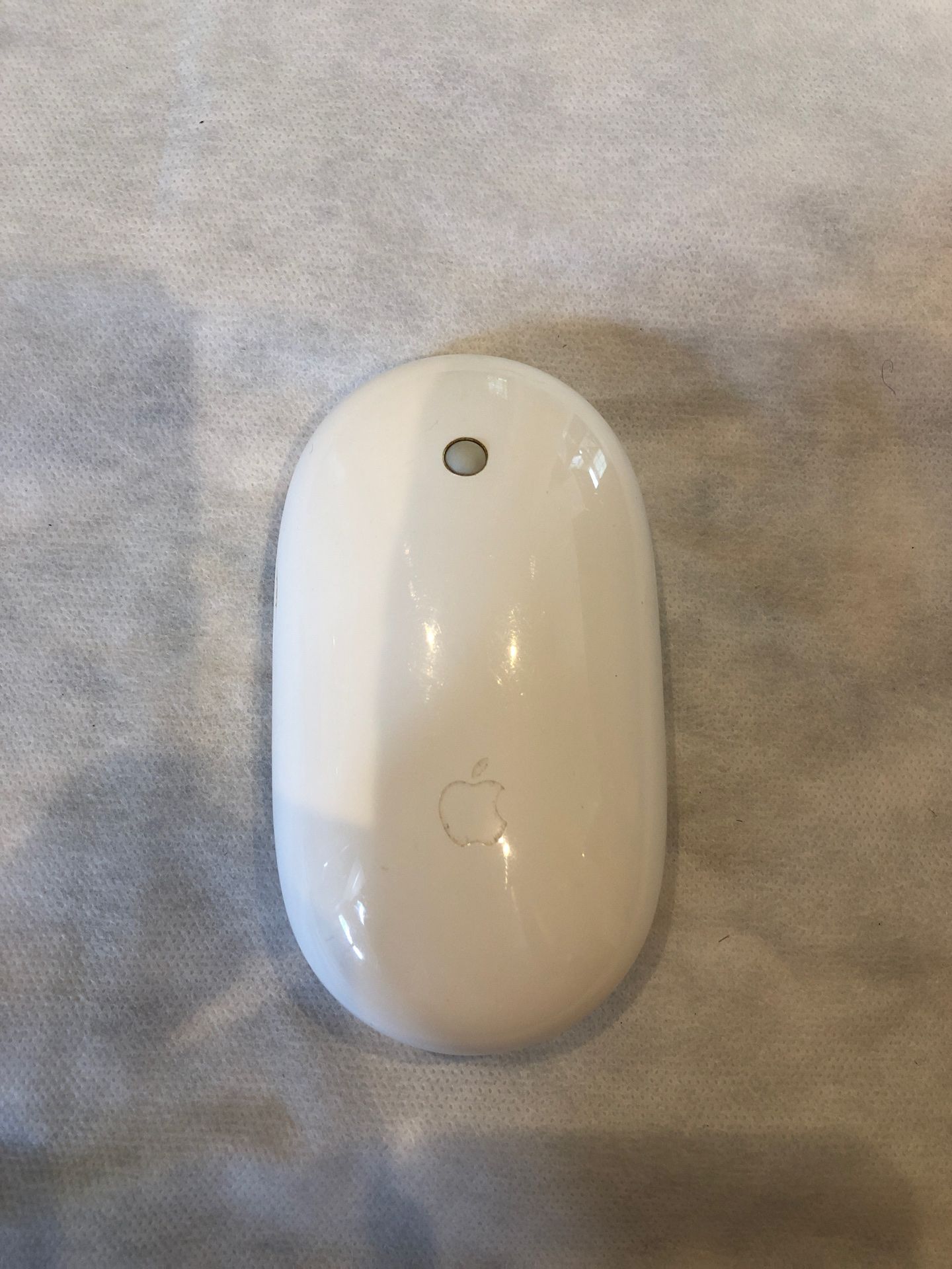 Apple wireless mouse