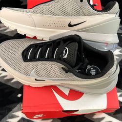 Mens NIKE AIR MAX PULSE