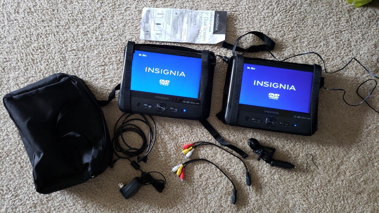 Insignia - 9" Dual Portable DVD players