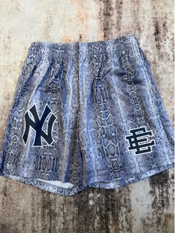 Eric Emanuel Yankee shorts size L