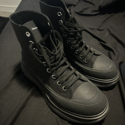 Alexander Mcqueen’s