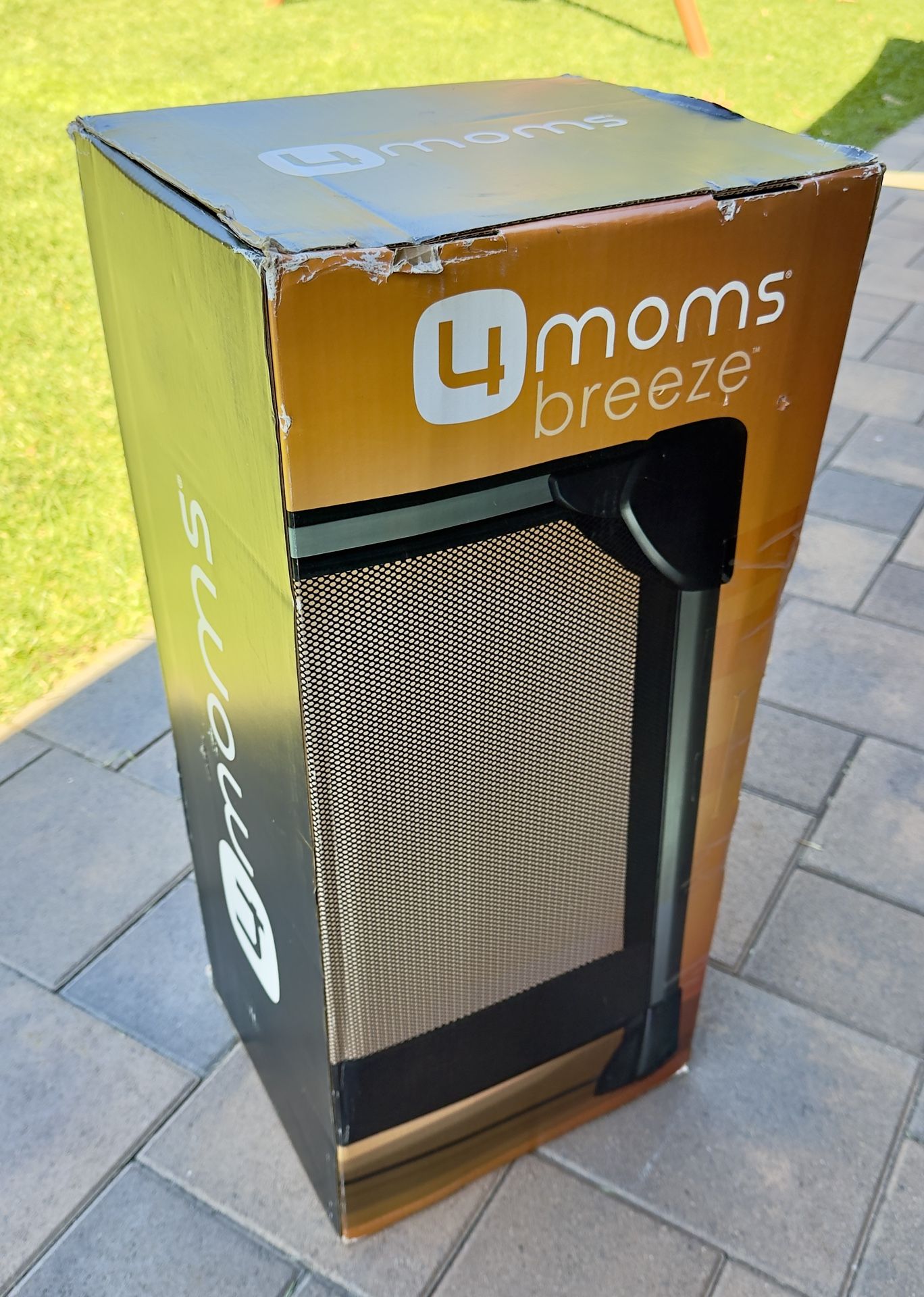 4 Moms Breeze