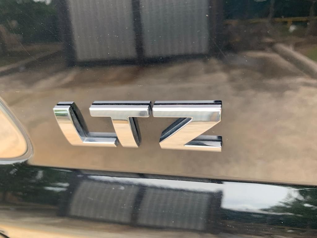 LTZ SUBURBAN/FINANCIADA