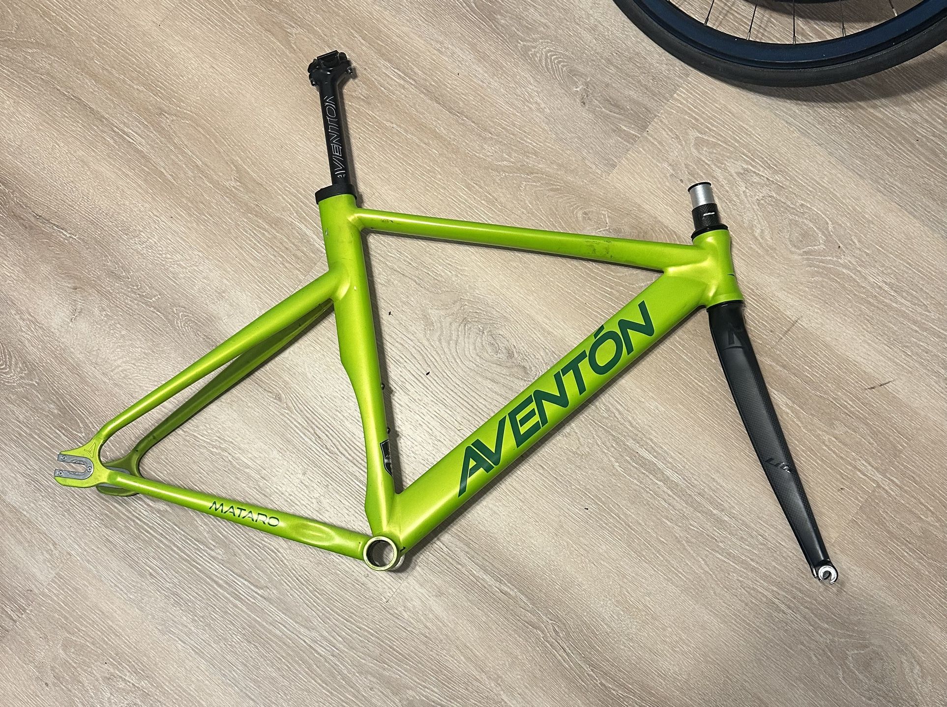 Fixed Gear Bike Aventon Mataro Low Frame Aventon Track Buy The